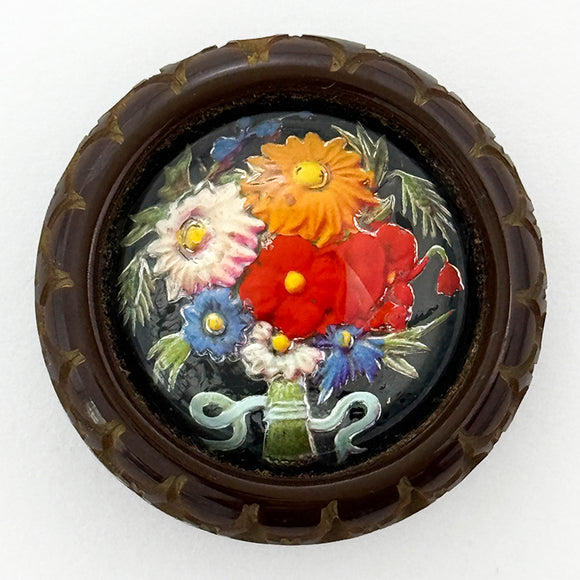 Glass in Bakelite