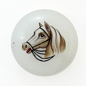 Large Clambroth Horse