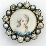 Portrait & Pearls