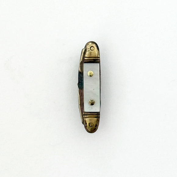 Pocketknife with Shell